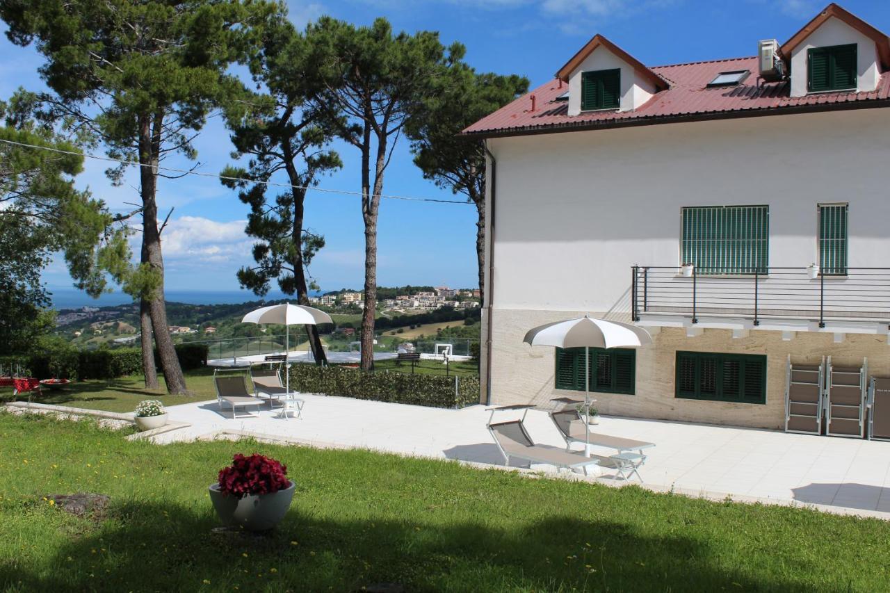 Villa De Ruschi Montacuto Exterior foto
